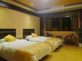 Hong Village Pine Crane Hall Inn Huangshan Esterno foto